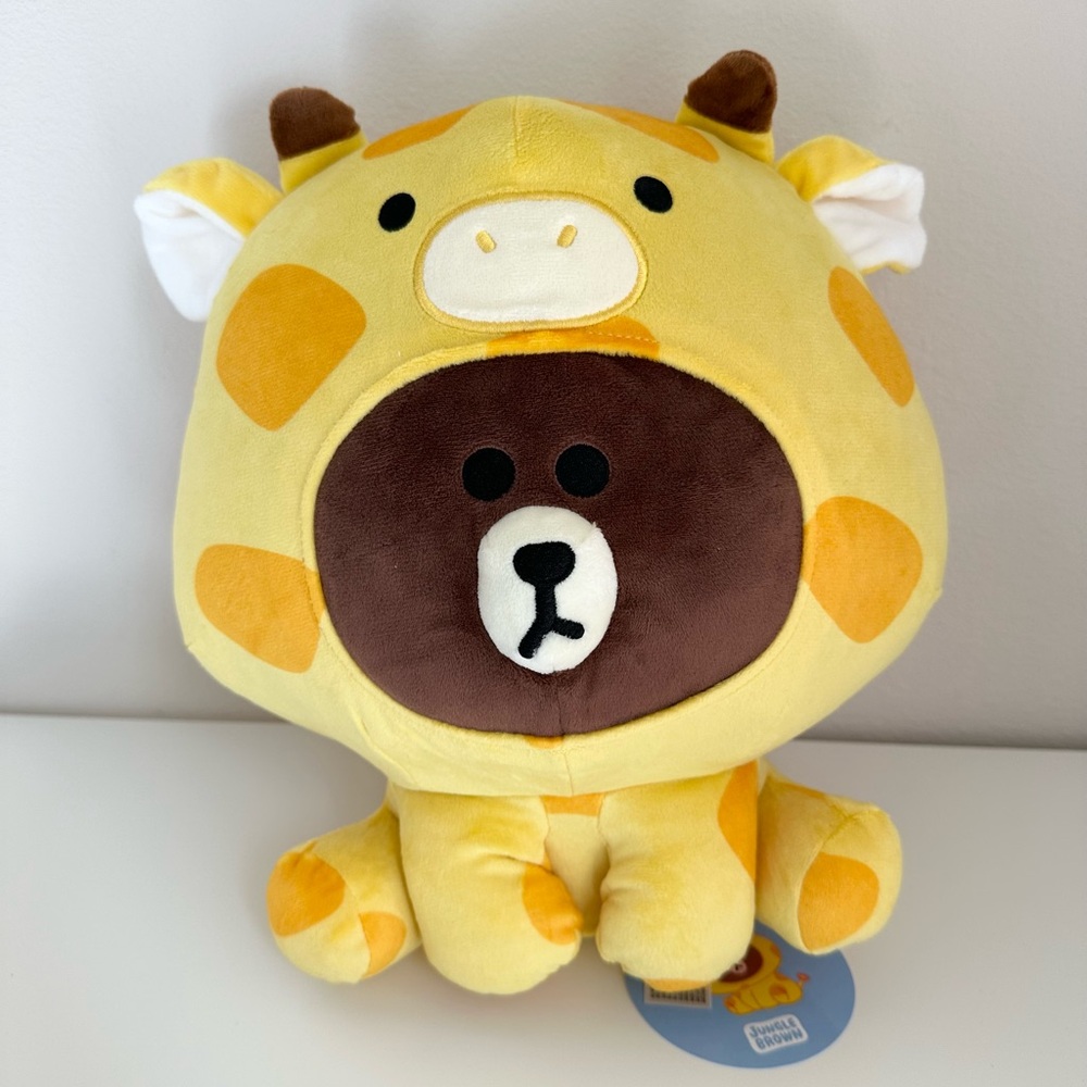 NWT Line Friends Jungle Brown Raffy Yellow Giraffe Cosplay XL Plush 33cm